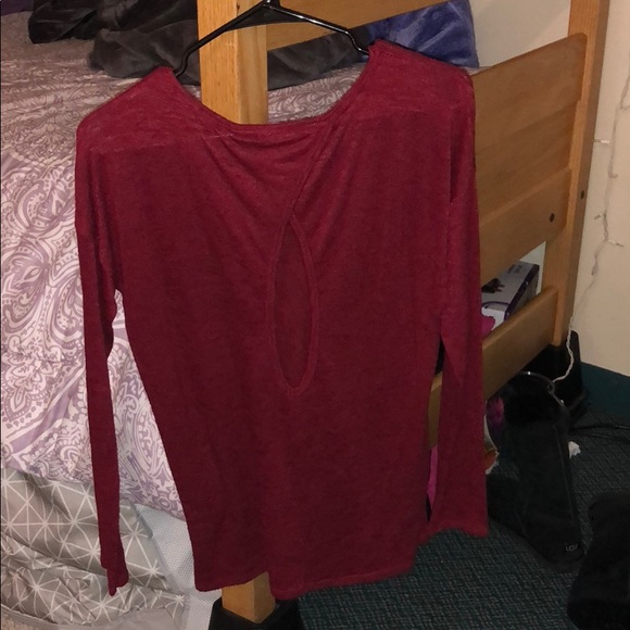 Red long sleeve shirt - Picture 2 of 2